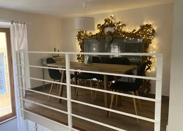 Petit Palace In Old Apartamento Nice
