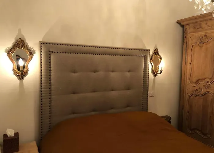 Petit Palace In Old Nice